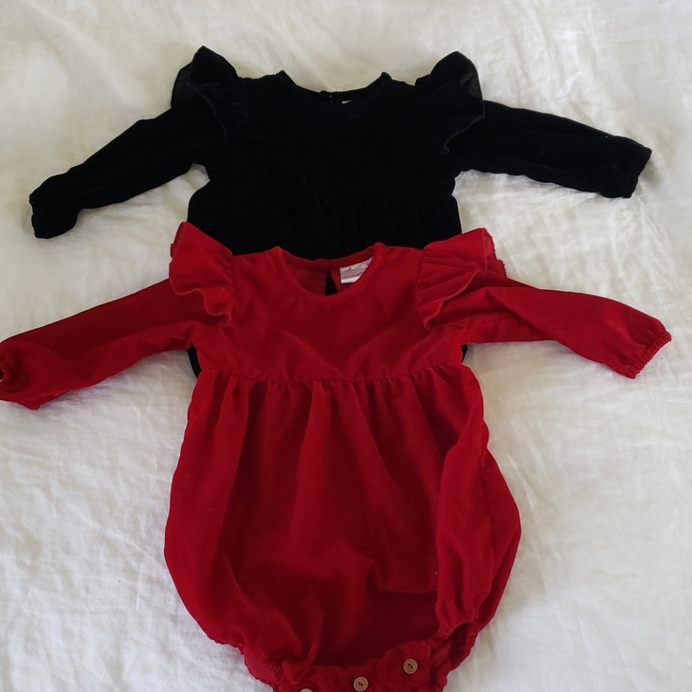Velvet ruffle tops